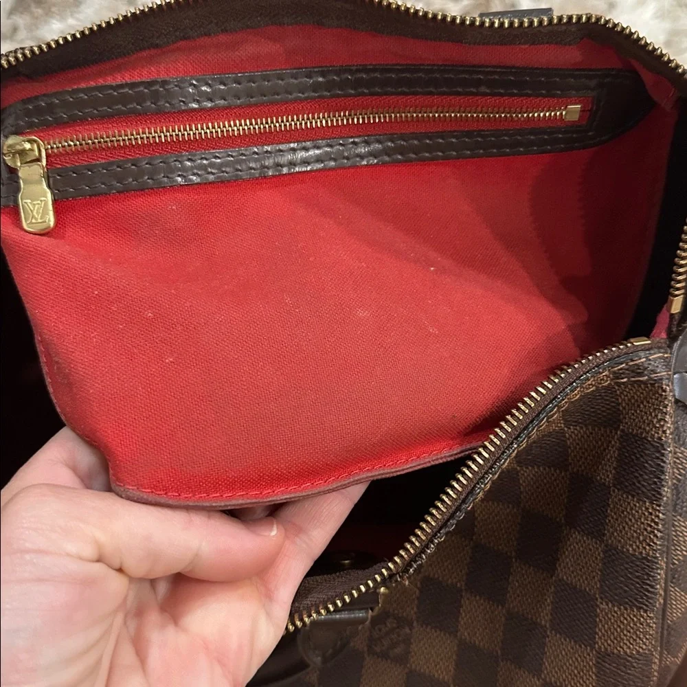 Louis Vuitton
Damier Ebene Speedy 35 - Picture 5 of 11